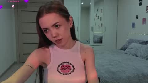 sweetieee_kira online show from June 2026 03:18:02 AM