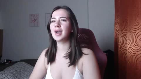 Kendl online show from January 2025 08:33:01 PM