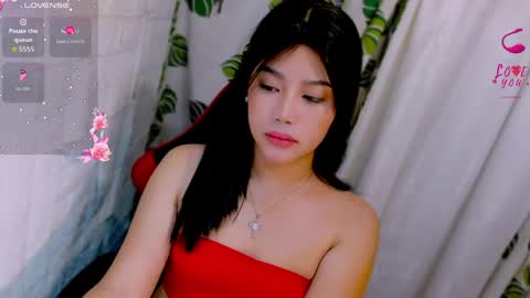 Nicole online show from April 2026 02:25:01 PM