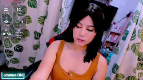 Nicole online show from May 2026 12:18:01 AM