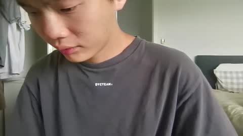 Snapshot of sweetiepuppy421 chatting on December 2025 01:25:02 AM sweetiepuppy421 online show from December 2025 01:25:02 AM