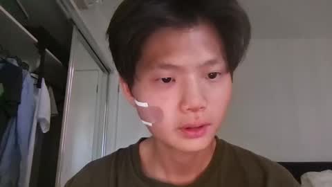 sweetiepuppy421 online show from April 2026 01:28:02 AM