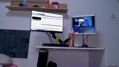 Snapshot of sweetjess022 chatting on January 2025 01:45:02 AM jessica online show from January 2025 01:45:02 AM