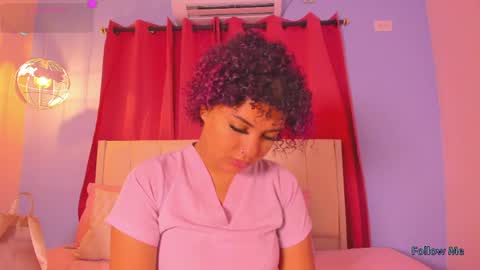 Isabel online show from May 2026 12:35:01 PM