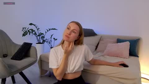 SweetKira1 online show from July 2026 08:16:01 AM