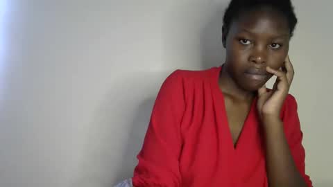 sweetkirrie online show from May 2026 09:14:01 AM