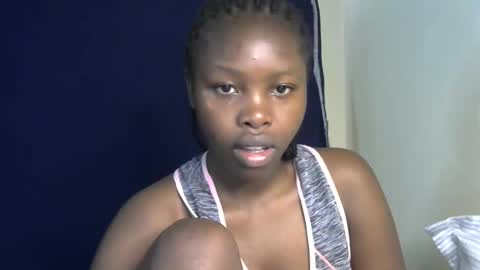 sweetkirrie online show from May 2026 10:12:02 AM