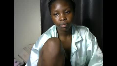 sweetkirrie online show from June 2026 09:54:02 PM