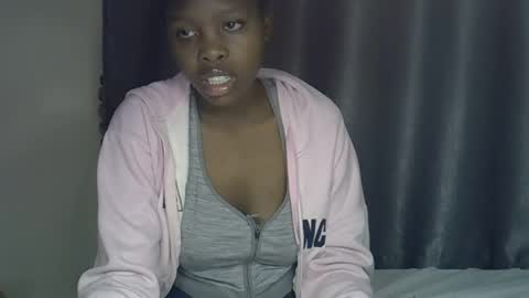 sweetkirrie online show from July 2026 05:05:02 AM