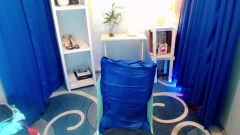 dessiree online show from June 2026 01:47:02 AM