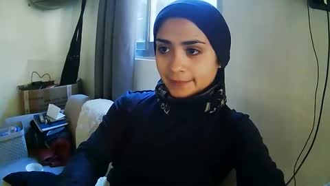 sweetlatinafit online show from April 2026 02:00:02 PM