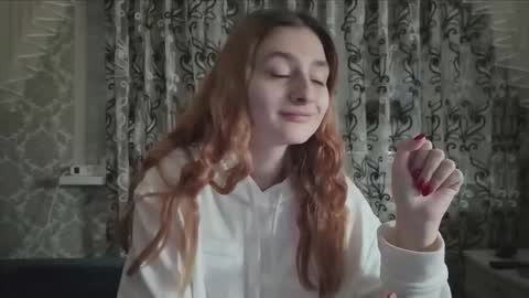 sweetliaison online show from December 2025 07:10:01 PM