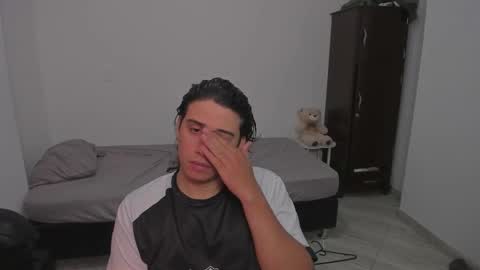 Snapshot of sweetlian_04 chatting on February 2026 05:55:01 AM Lian online show from February 2026 05:55:01 AM