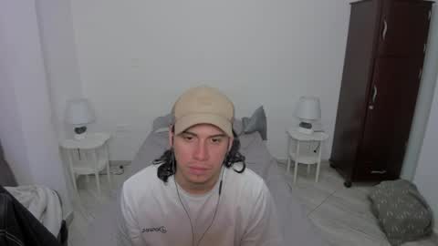 Lian online show from April 2026 01:45:01 AM