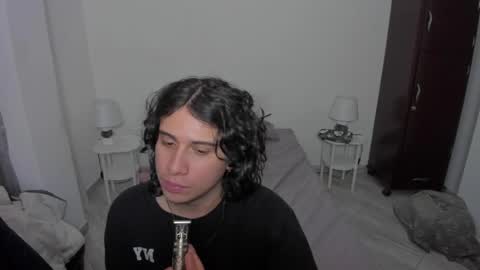 Lian online show from April 2026 02:03:02 AM