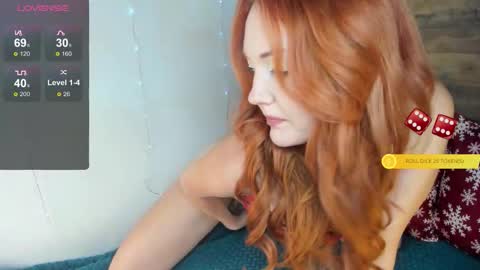 Snapshot of sweetlikestrawberrywine chatting on December 2025 03:11:01 AM Strawberry Wine online show from December 2025 03:11:01 AM