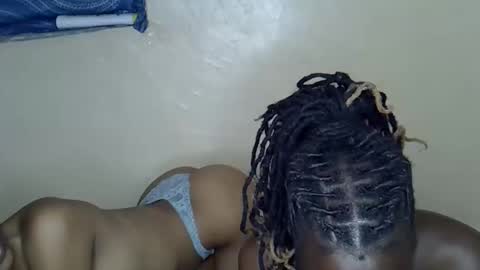 sweetlily_30 online show from September 2025 02:55:01 PM