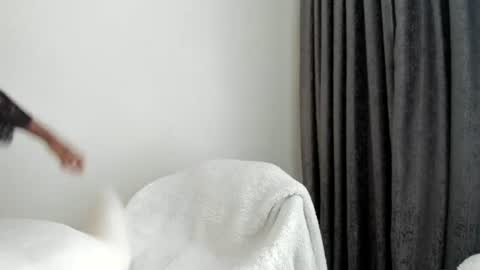 sweetlipsy online show from July 2026 04:48:02 AM