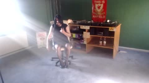 Snapshot of sweetlouise69 chatting on August 2026 06:48:01 AM sweetlouise69 online show from August 2026 06:48:01 AM