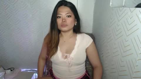 NICOLE online show from May 2026 09:09:02 PM