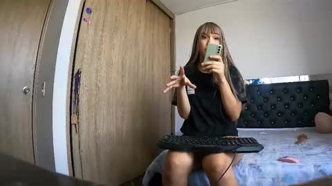 Snapshot of sweetmagic6 chatting on December 2025 07:21:01 PM sweetmagic6 online show from December 2025 07:21:01 PM