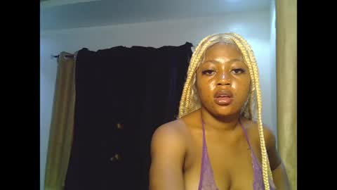 sweetmila9 online show from May 2026 08:43:02 AM