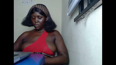 sweetnectarx online show from February 2025 11:19:02 PM