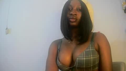 Snapshot of sweetness755325 chatting on September 2025 06:42:01 PM sweetness755325 online show from September 2025 06:42:01 PM