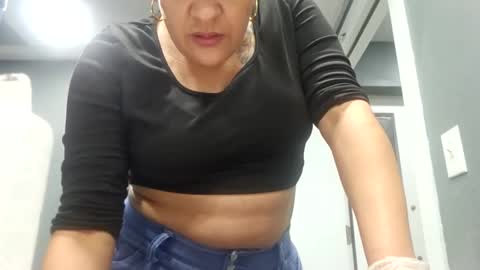 Snapshot of sweetp3ach29 chatting on December 2024 02:41:02 AM sweetp3ach29 online show from December 2024 02:41:02 AM