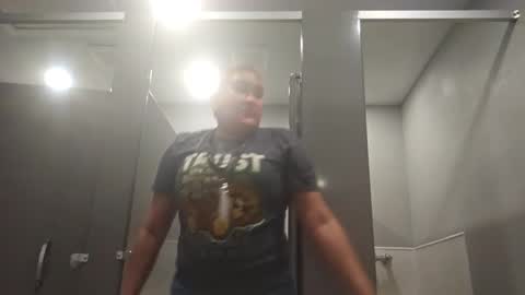 Snapshot of sweetp3ach29 chatting on February 2025 11:21:02 PM sweetp3ach29 online show from February 2025 11:21:02 PM