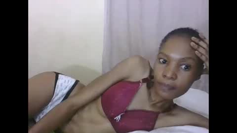 ESTHER online show from December 2025 01:59:02 AM