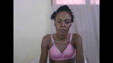 ESTHER online show from March 2026 07:25:01 AM