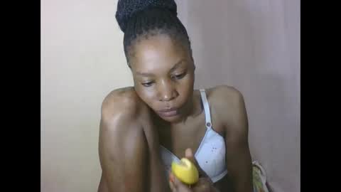 ESTHER online show from May 2026 01:57:16 AM