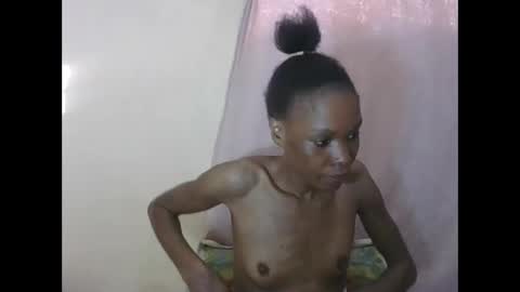 ESTHER online show from May 2026 02:02:01 PM