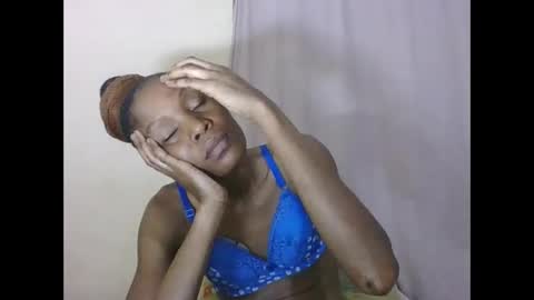 ESTHER online show from June 2026 06:51:02 PM