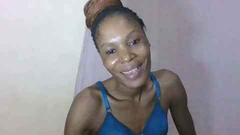 ESTHER online show from June 2026 07:07:02 PM