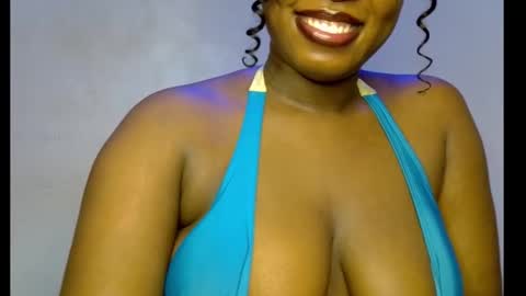 Snapshot of sweetpetitgirl chatting on March 2026 11:55:01 PM LILY BRANDY online show from March 2026 11:55:01 PM