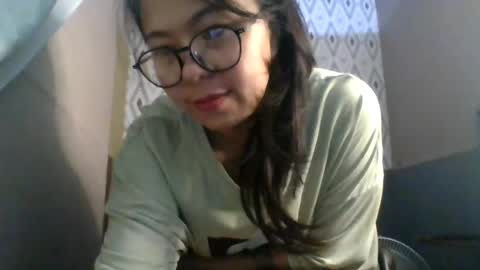sweetpinnay online show from July 2026 11:01:01 PM
