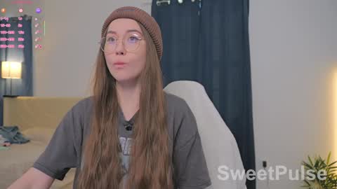 Snapshot of sweetpulse_ chatting on February 2026 09:18:02 PM Rose online show from February 2026 09:18:02 PM