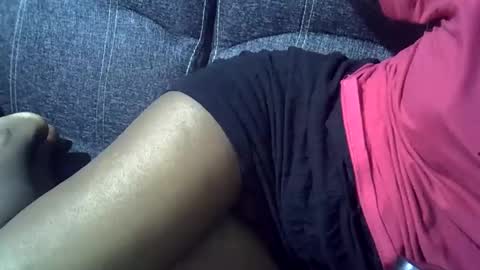 Snapshot of sweetqueen20 chatting on October 2025 06:02:02 AM queen online show from October 2025 06:02:02 AM