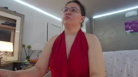 SweetRaisa online show from June 2026 01:26:01 PM