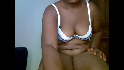 Snapshot of sweetrenne chatting on September 2025 10:04:02 AM sweetrenne online show from September 2025 10:04:02 AM