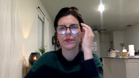 sweetriddance online show from January 2026 02:05:02 AM