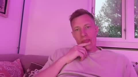 sweetsinner83 online show from May 2026 07:11:01 PM