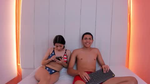 Miel and Leo online show from March 2026 12:22:01 PM