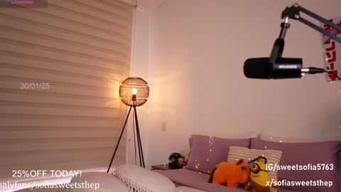 Snapshot of sweetsthep22 chatting on January 2025 03:29:02 PM Sofia online show from January 2025 03:29:02 PM