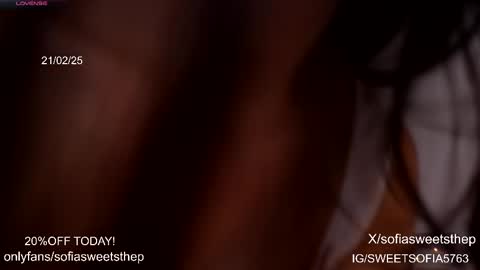 Snapshot of sweetsthep22 chatting on February 2025 04:07:02 AM Sofia online show from February 2025 04:07:02 AM