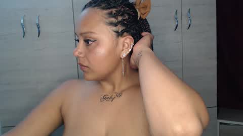 sweett_candy1 online show from March 2026 01:56:02 AM