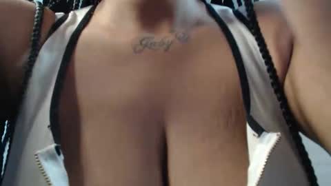 sweett_candy1 online show from April 2026 01:59:01 AM