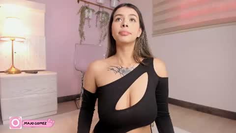   M I A   online show from July 2026 01:50:01 PM